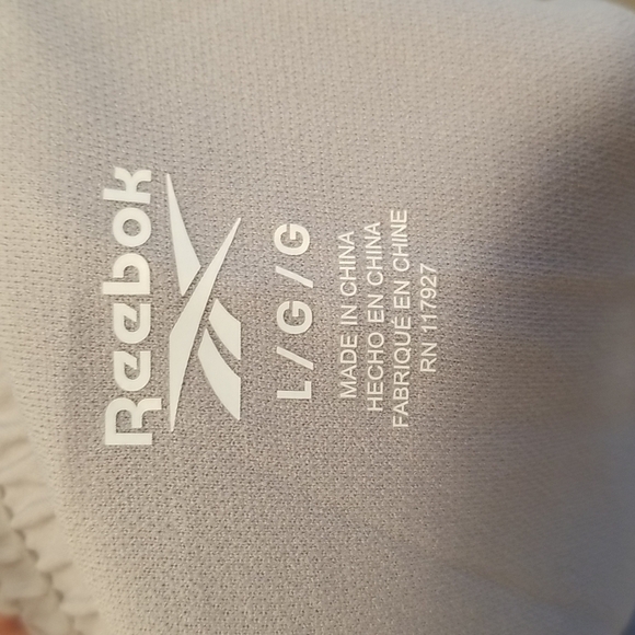 💕REEBOK💕 Game Time Shorts Built-In Brief Large L NWT - Picture 4 of 9